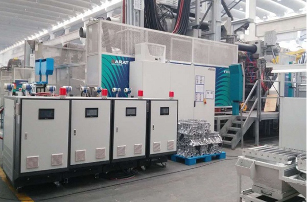 What's the difference between die casting and extrusion?